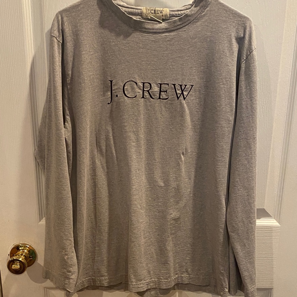 J. Crew Gray Short Sleeve Tee size S
A0023